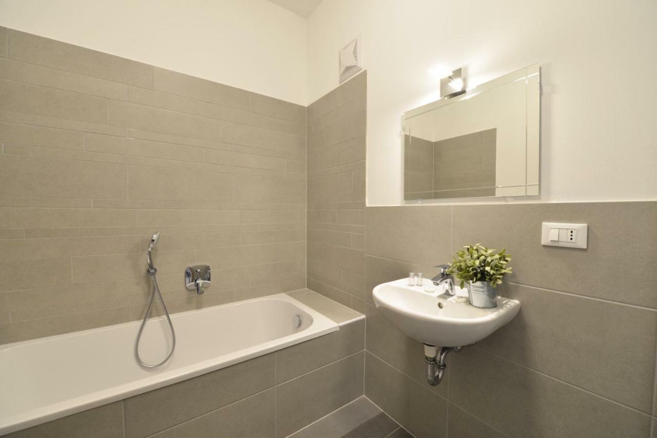 Mary'S Rooms & Apartments Bolzano Exterior photo