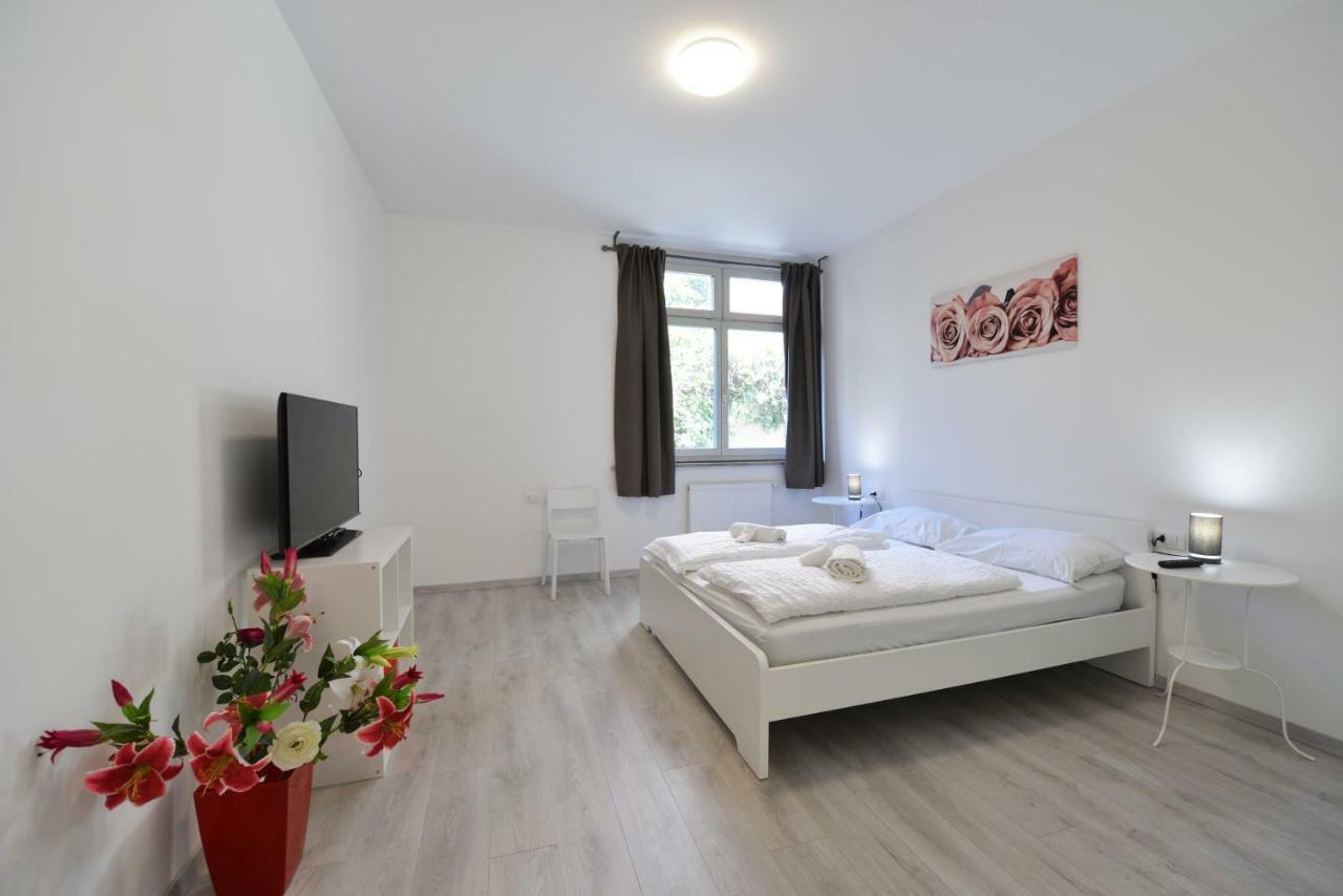 Mary'S Rooms & Apartments Bolzano Exterior photo